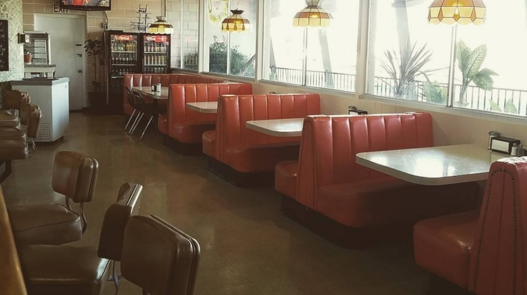 Linbrook Pizzaria And Grill